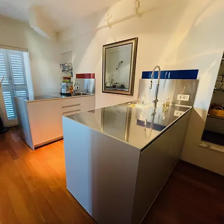 Palais Belle Epoque - With Style Apartment *